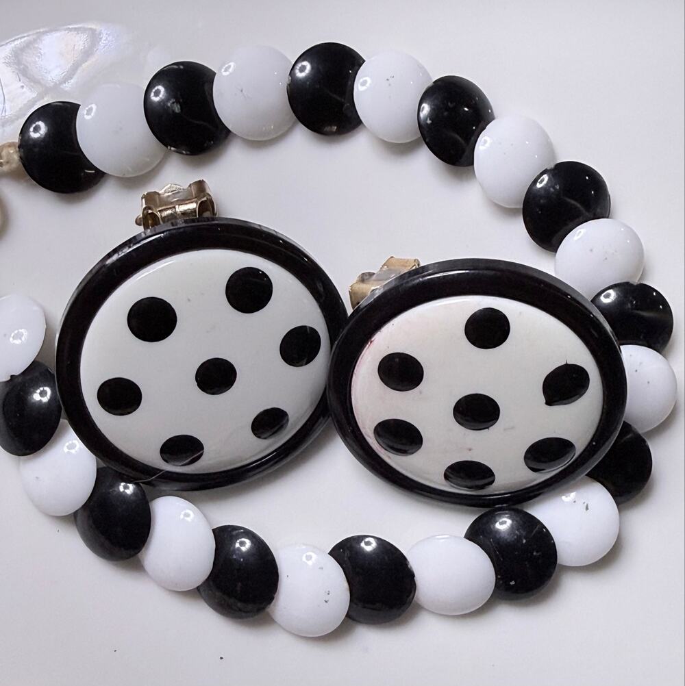 Vintage 1980s Polka Dot Bracelet & Clip-On Earring Set